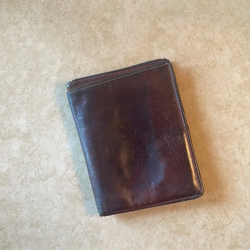 Coach Bi-Fold Brown Leather Wallet